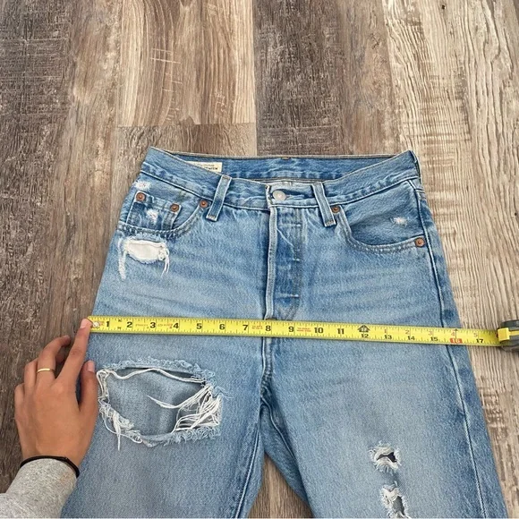 501 Original Levi’s Jeans - Picture 5 of 15